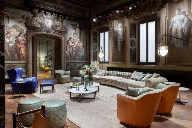 rasizza's tweet photo. Onore e piacere essere stato ospite del CEO Nicola Coropulis , presso il loro showroom di Milano , di @poltronafrau . Una meraviglia tutta Made in Italy 🇮🇹 https://t.co/ubYYZRQGDT