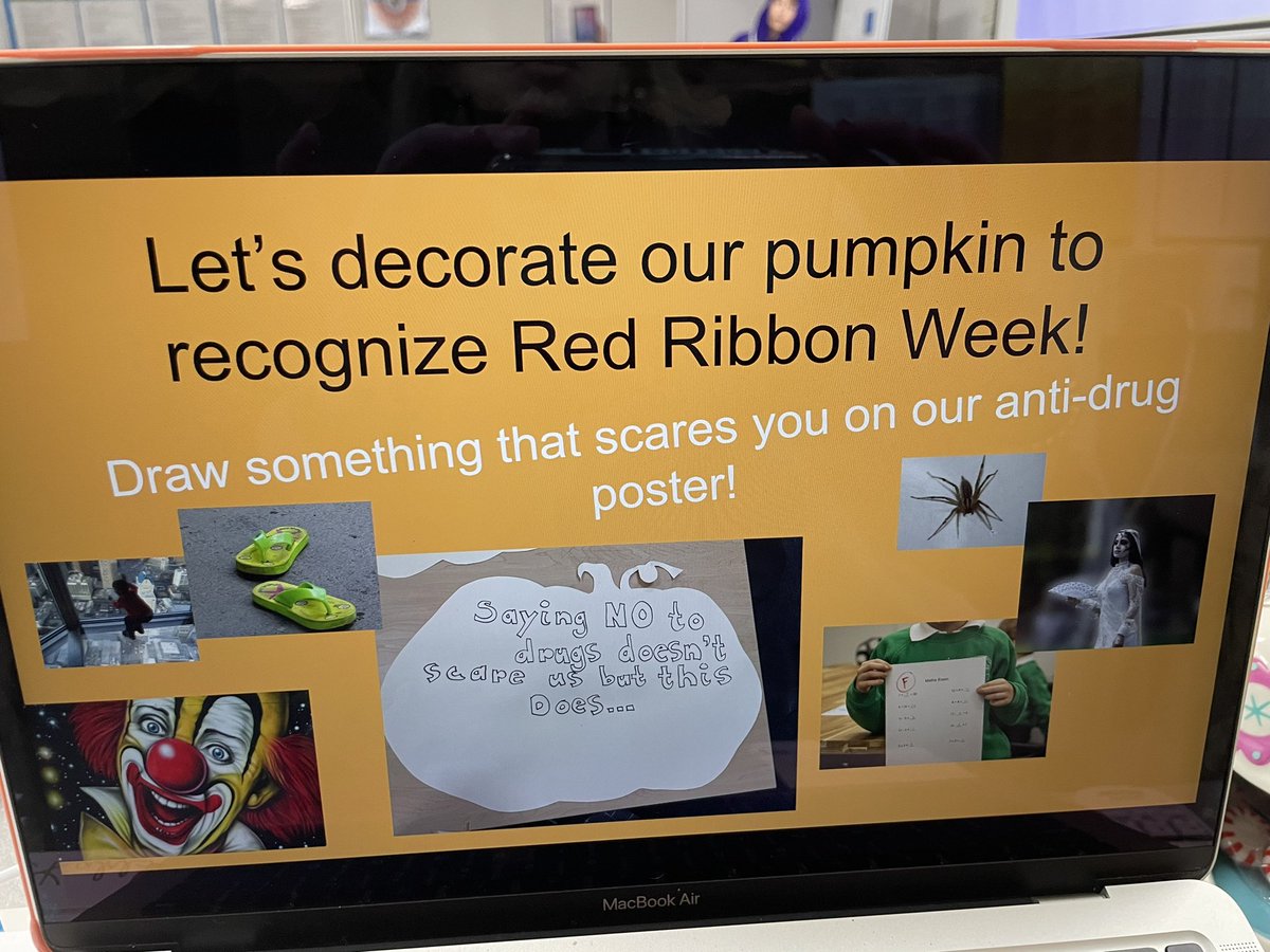 MissPotter16's tweet photo. Spiders, clowns and…la chancla?  La chancla made our list of fears, but we do NOT fear saying NO to drugs. #redribbonweek @D59Friendship https://t.co/tYO5nyF0Ax
