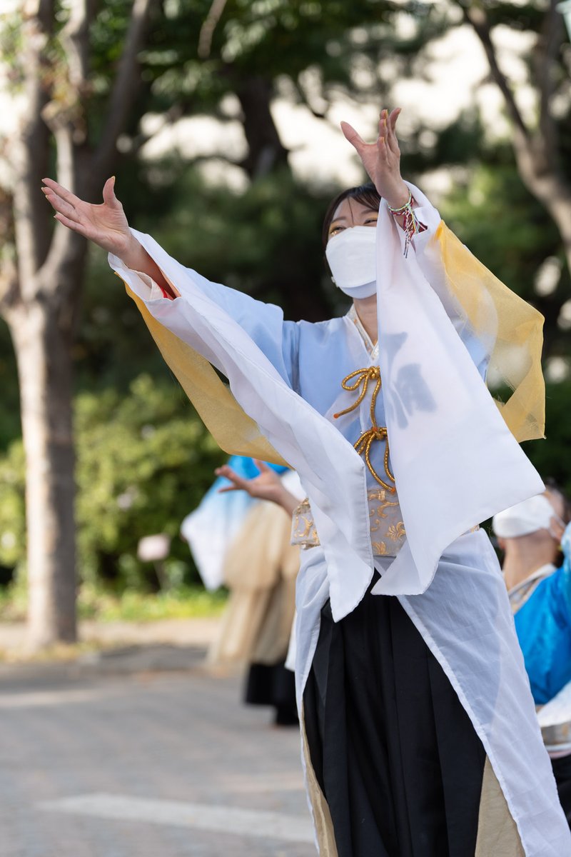 rakkooo1's tweet photo. 2022.10.22
よさこいサークルHIRODAI焔舞陣

https://t.co/bdt3MKtSiE

#弘大祭
#弘前大学
#焔舞陣
#YOSAKOI 
#廻焔 
#響命 https://t.co/IIYGMIJUnN
