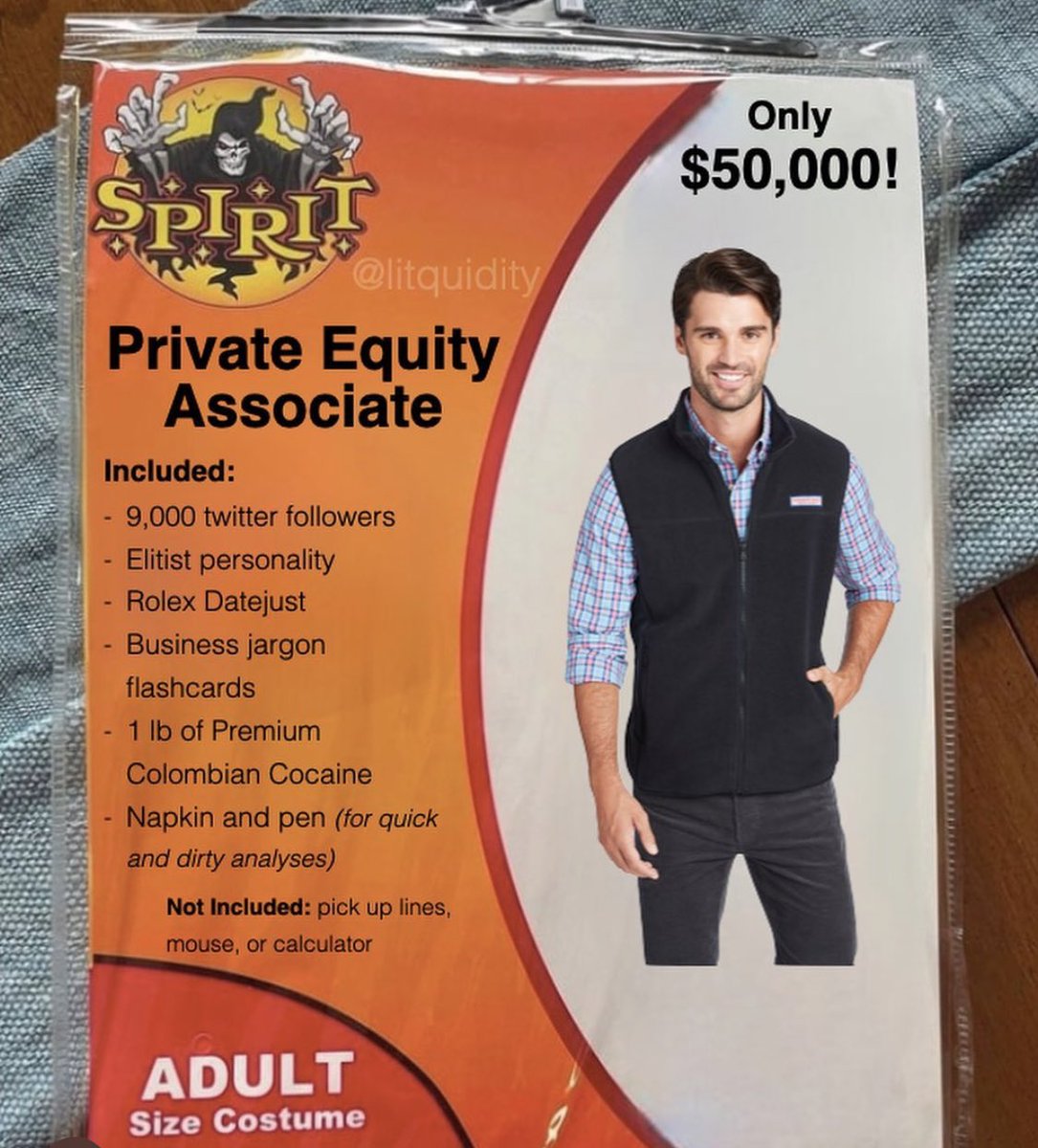 leannablackhawk's tweet image. Ur 2022 costume, pick one ☠️ #Halloween #Halloween2022 #finance #WallStreet