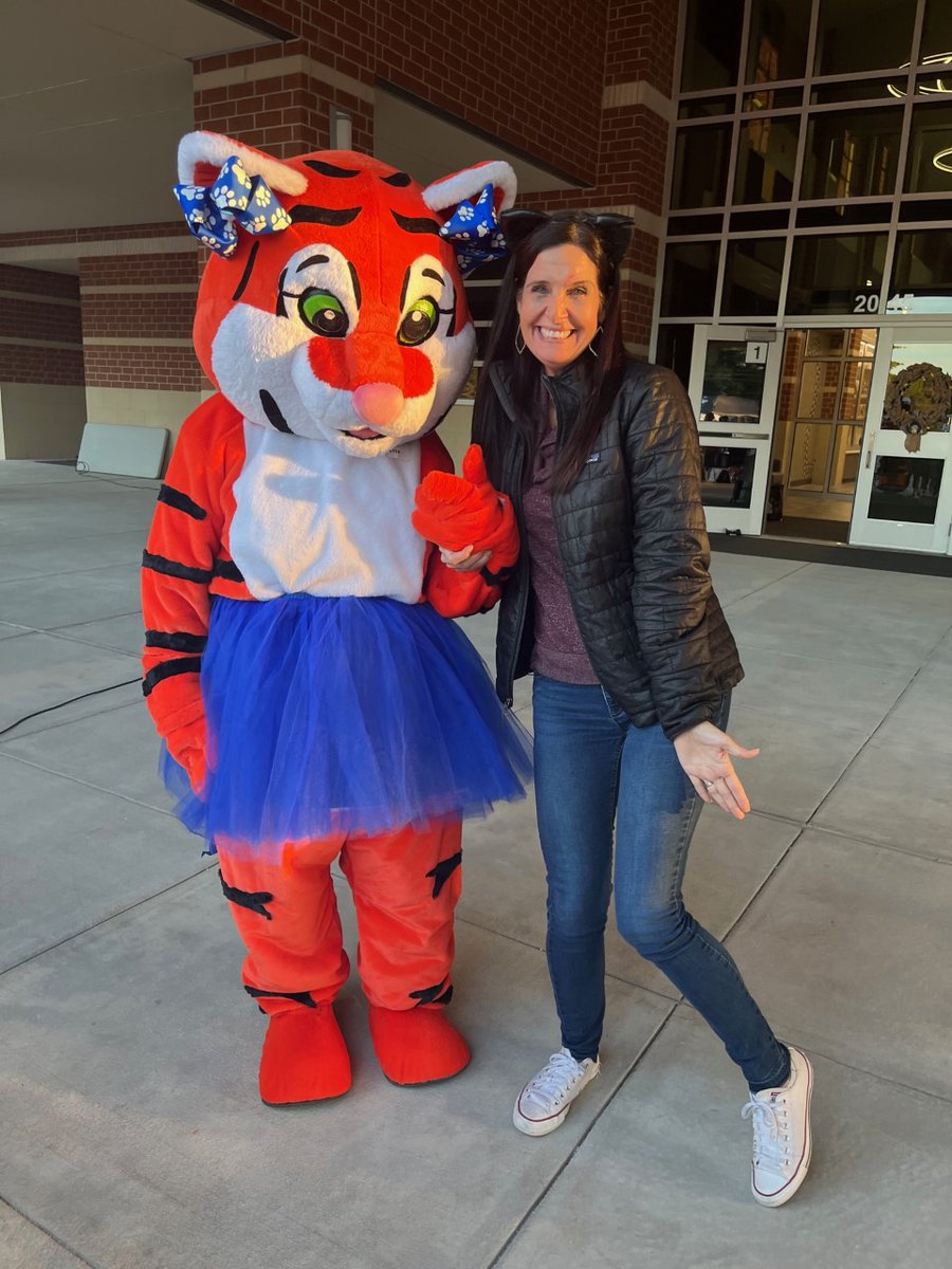 What a GOURD-geous night for our first Trunk or Treat.  We also had a special guest make her first appearance last night! Everyone meet our mascot, Annette! <a href="/agordonreed/">Annette Gordon-Reed</a>