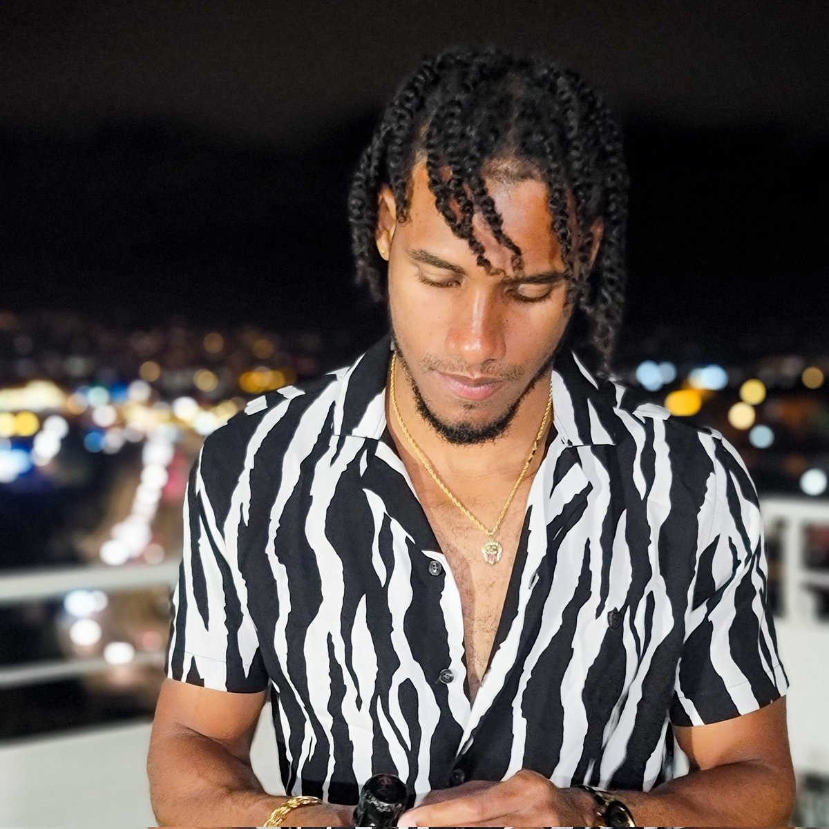 Akheim Foster tweet media