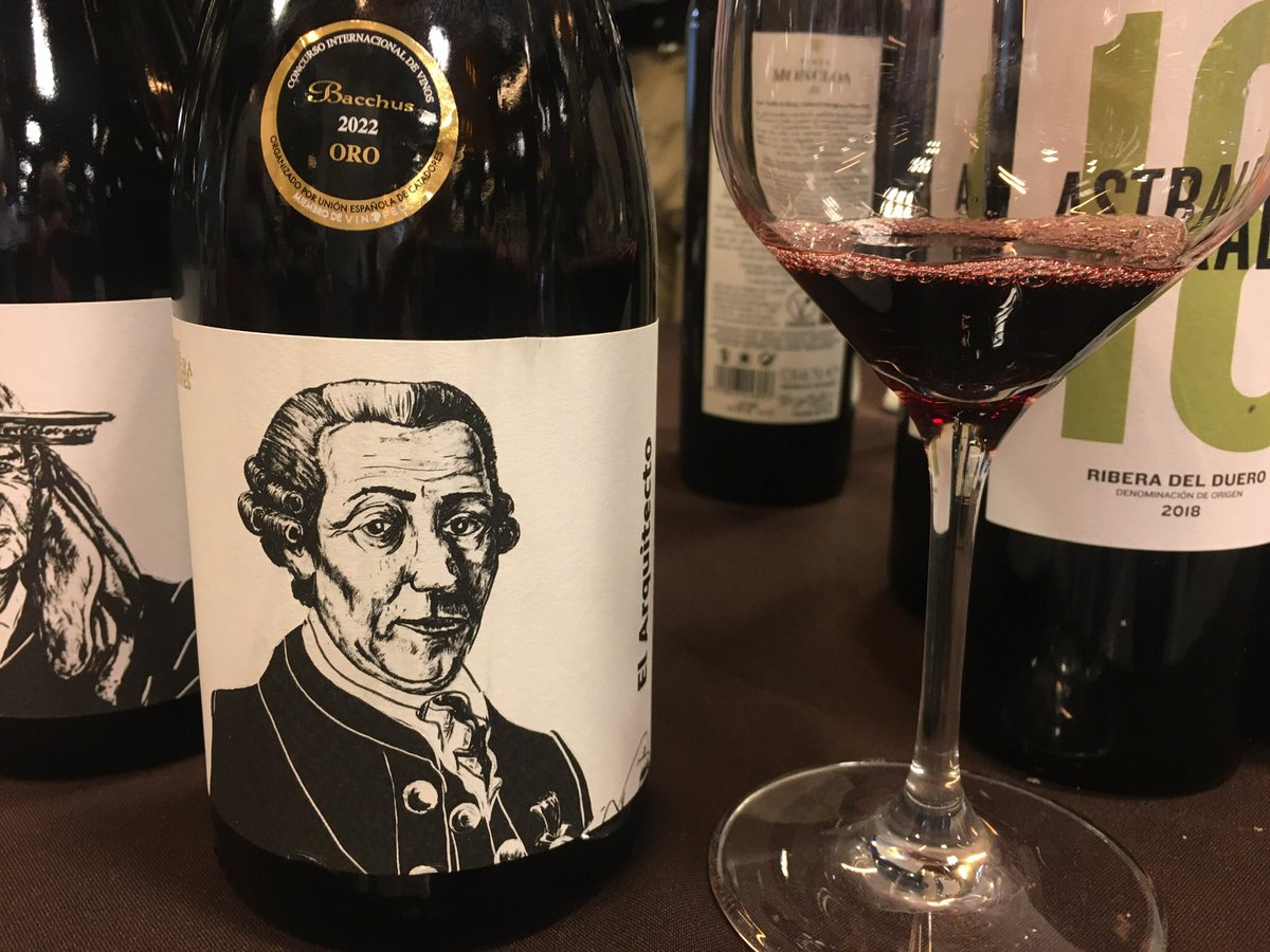 Ola Josefsson (@josefssonola) on Twitter photo El Arquitecto från <a href="/BodegasLara/">Bodegas Lara</a> och ett av de bästa vinerna från <a href="/vinos_malaga/">Vinos de Málaga</a> på Cabernet sauvignon, Tempranillo och Syrah. Intensiv körsbärsfärg, torkade örter, krämig ek, mörk frukt, kraftfull, kryddig och mogna tanniner. 91 p i <a href="/guiapenin/">Guía Peñín</a> 19 euro. #spanskaviner #SURWines El Arquitecto från <a href="/BodegasLara/">Bodegas Lara</a> och ett av de bästa vinerna från <a href="/vinos_malaga/">Vinos de Málaga</a> på Cabernet sauvignon, Tempranillo och Syrah. Intensiv körsbärsfärg, torkade örter, krämig ek, mörk frukt, kraftfull, kryddig och mogna tanniner. 91 p i <a href="/guiapenin/">Guía Peñín</a> 19 euro. #spanskaviner #SURWines