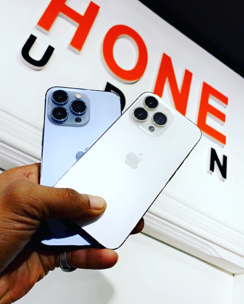 iPhone 13 Pro 

256 GB 

Battery 🔋 94%

128 GB 

Battery 🔋 92%

With the Box 📦 

Cal | WhatsApp : 0912674182
