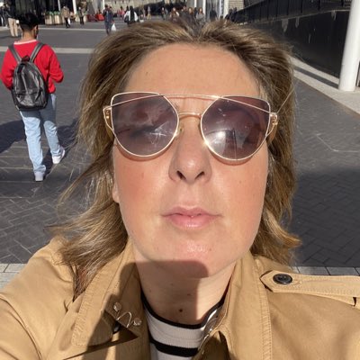 MelaniaGuarda's tweet image. #NuovaFotoProfilo