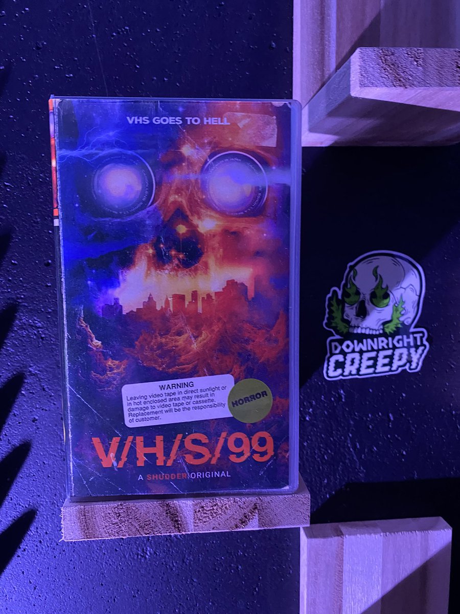 DownrightCreepy's tweet image. We will be co-hosting a @Shudder double feature of #VHS99 and #Deadstream at @armourtheater this weekend with @NightmareJunk! Some lucky attendees will win these custom VHS cases we made! Tickets now on sale for $5! 

bit.ly/3WiKmBp