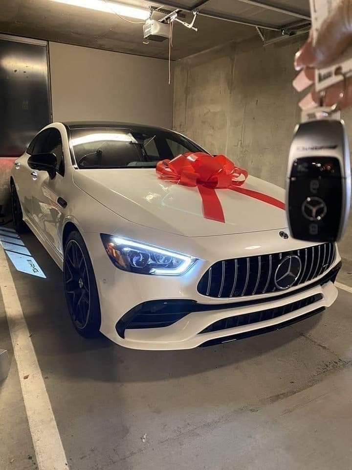 يبقى عشقي للسيارات شيء مختلف 😇