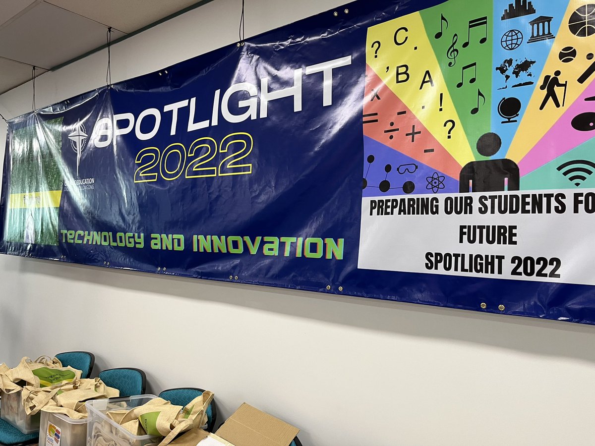 DOWspotlight's tweet photo. 10 years since our first Spotlight on Technology #CEDoW #Stoplight22 https://t.co/AEtlv1NiSM