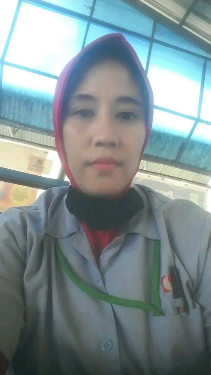 Tante Nisa tweet media