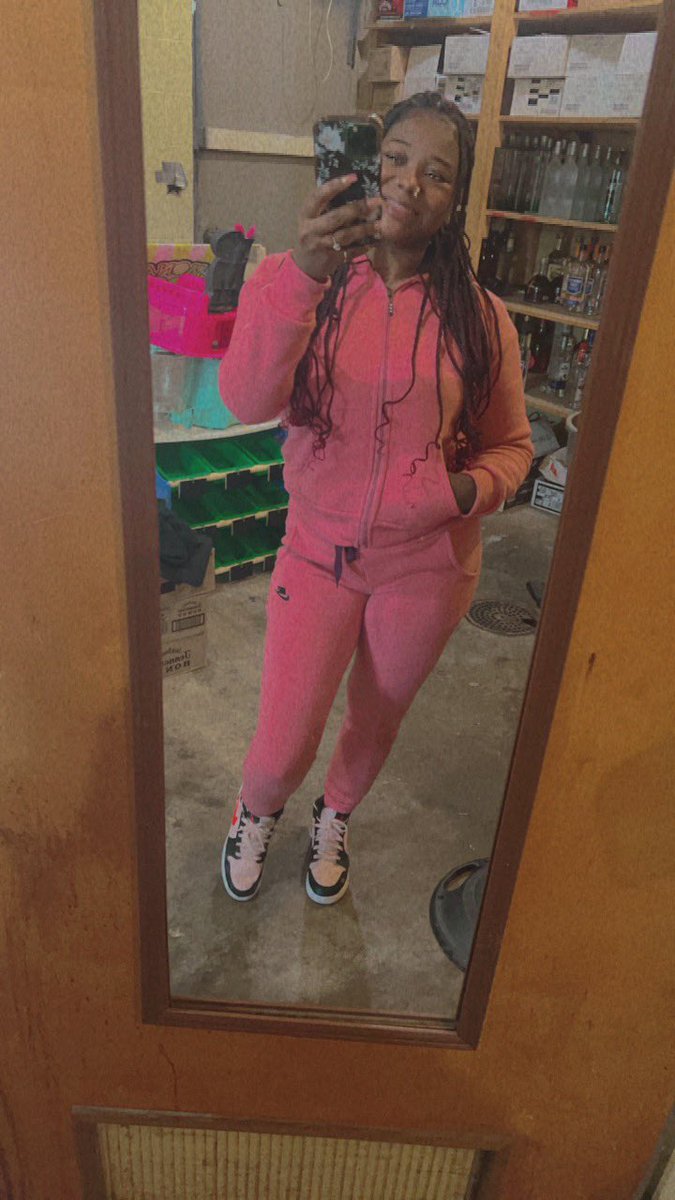 ApTatee's tweet image. 