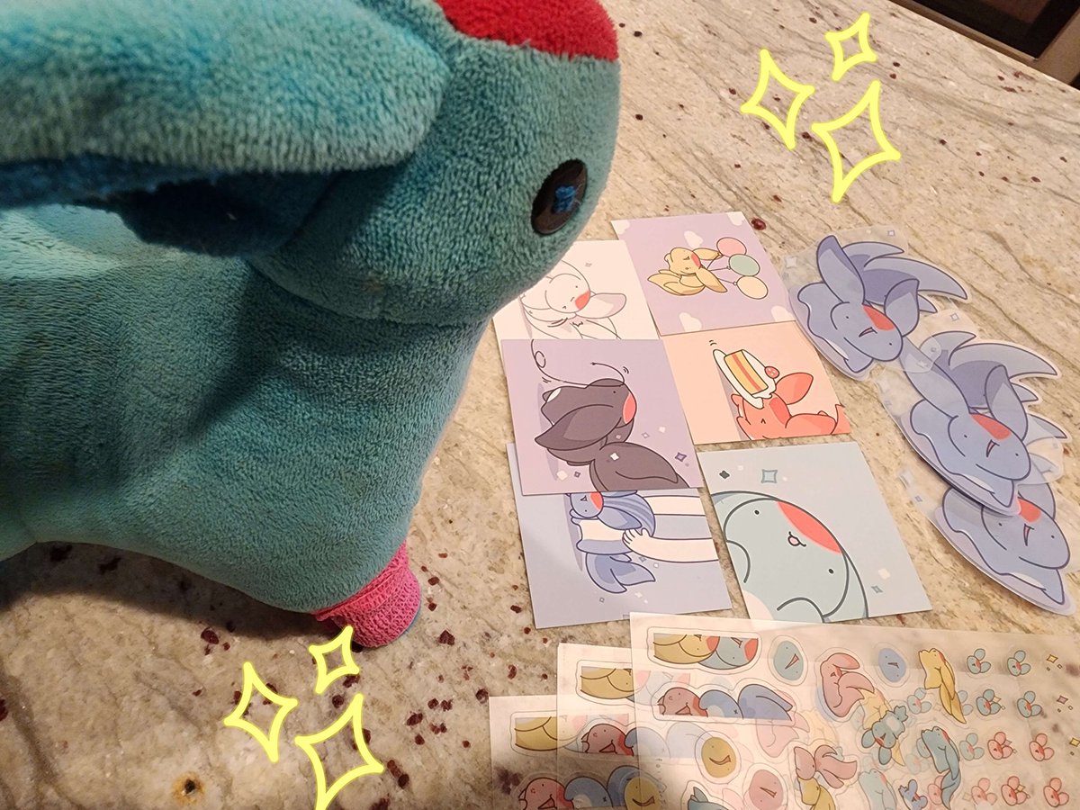 CarbunclePlush's tweet photo. i'm so excited to put these stickers on stuff! i have the same stars here too! #FFXIV https://t.co/x2jP0iWfq4