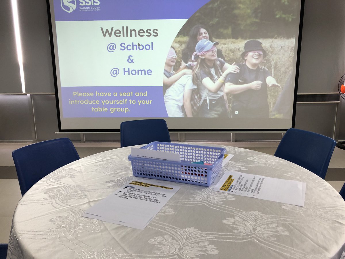 PELeathwood's tweet photo. Today I had the privilege of talking to @ssischool parents about our #wellness programs and offer resources for how families can develop their #Wellbeing at home. I love engaging in these very important topics! #health #characterstrengths #PERMAH #care #holisticeducation https://t.co/4h1Ju45RZ9