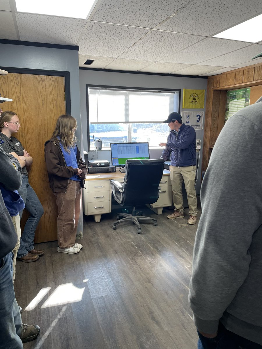 KFacilities's tweet photo. @crcc_grounds thank you for hosting the @KirkwoodCC irrigation students.  Great tour of course renovation and irrigation system. Keep up the great work! https://t.co/mVsHtCDYGd
