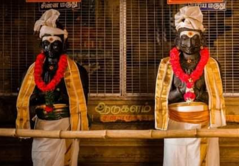 porkudi's tweet photo. மறவர் நாட்டை காத்து நின்ற மானமறவர்களுக்கு வீர வணக்கம் 🙏🙏🙏 https://t.co/1jMUbqhcLb