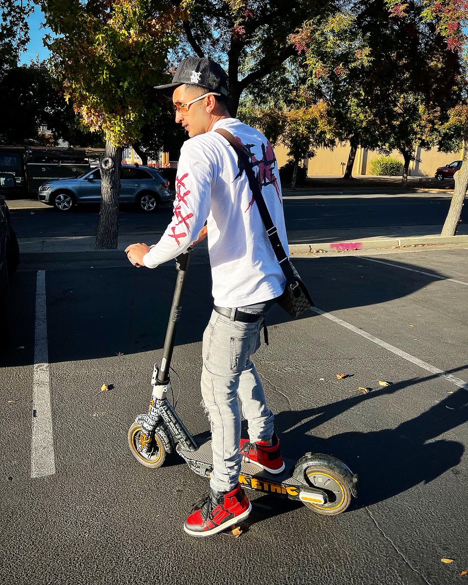 Alexisverasss's tweet photo. I’ve Been Focused but I’m Steady Climbing, I’m Nowhere Near My Peak💯🏚
#DLC #burnthatshit
#DeLaCalle #hp #hprecords #clikashit #Stockton #outthemud #mudville #dlc #portcity #yeahitstrue #itsreallytrue #209shit #maloshabitos
#losdelpuerto #ranchohumilde #hprecords #fyp #viral https://t.co/5pr4ILYP4V