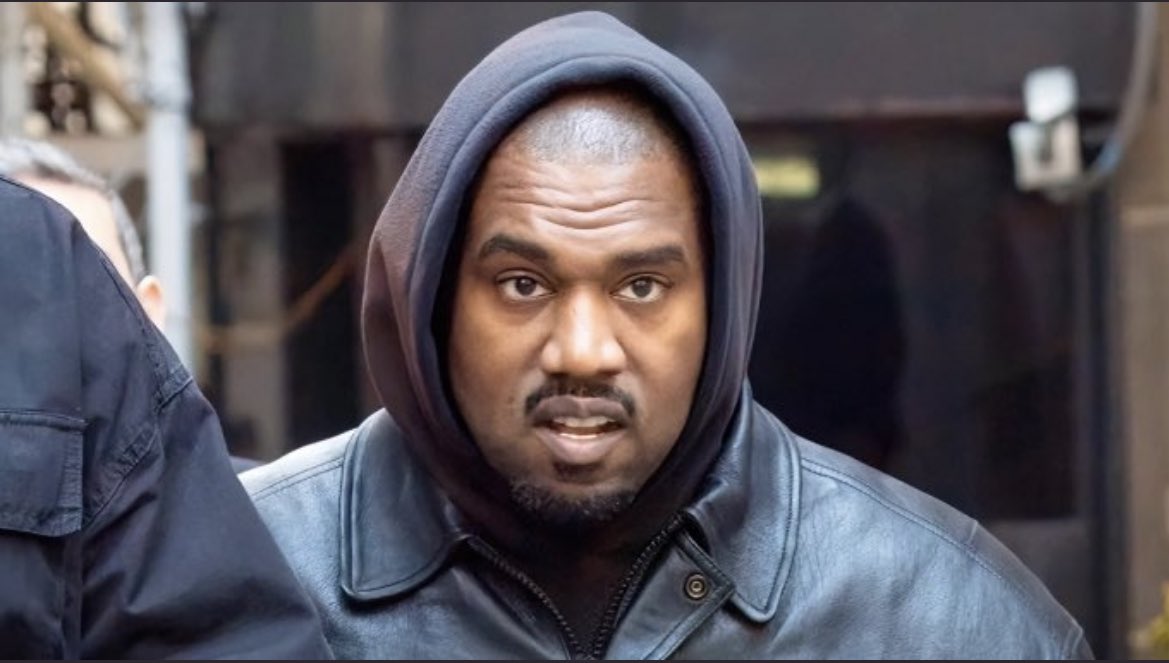 SergioDelHierro's tweet photo. Naturissimo has officially cut ties with Kanye West https://t.co/8HjGdJdSKn