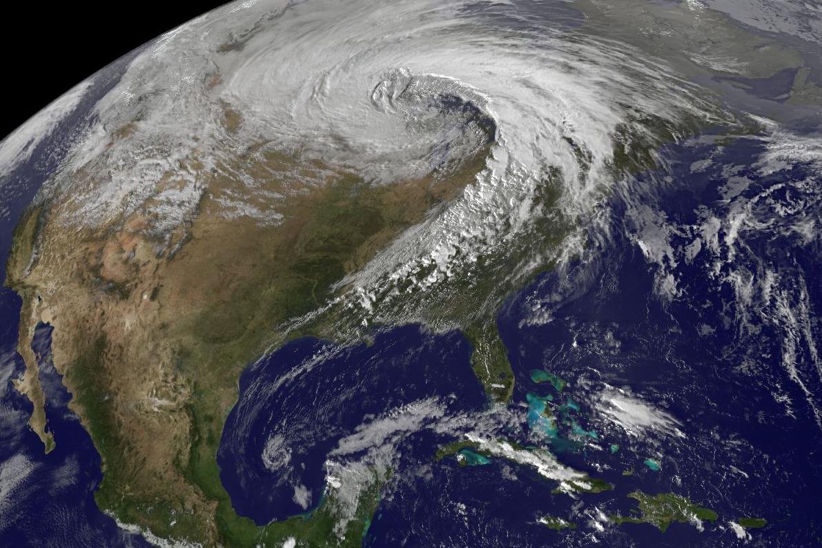 October 26, 2010:

A dynamic extratropical cyclone produced a wide array of significant weather events in the central & eastern US. A high risk derecho & tornado outbreak saw 63 twisters and hundreds of damaging wind reports. In the Upper Midwest, a blizzard occurred.

#wxhistory https://t.co/uZIR6JG5cH