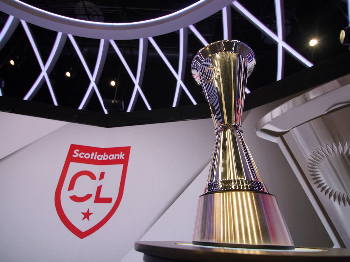 Dentro de dos horas empieza la gran final de la @Concacaf League #SCL22. Se van a enfrentar @CDOlimpia y @ldacr en Tegucigalpa en el partido de ida. El que gane esta final será el primer bicampeón en la historia del torneo (Olimpia lo ganó en 2017 y Alajuelense lo hizo en 2020).