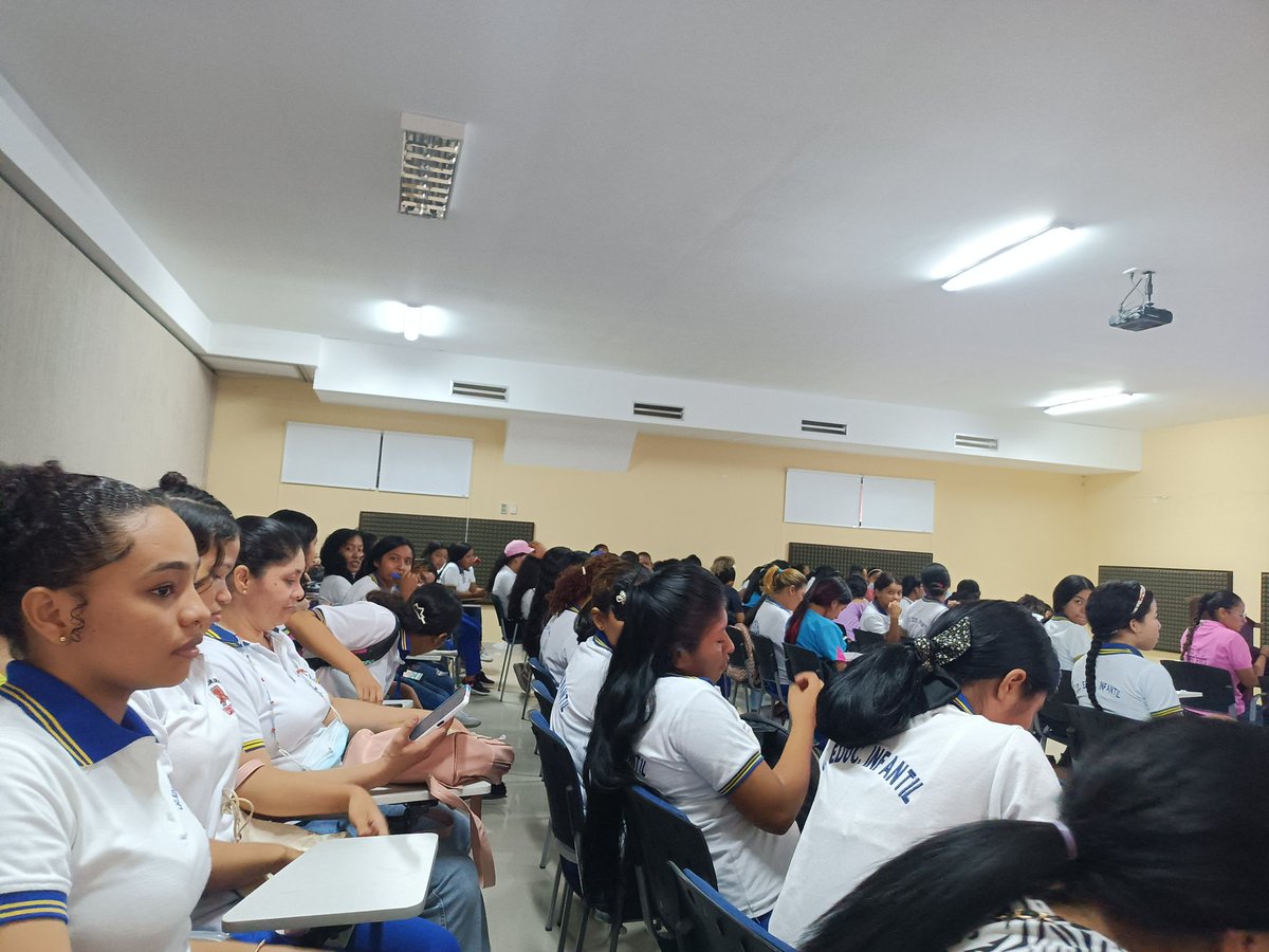 YYisennis's tweet photo. #XISimposio #InvestigaciónFormativa #EducaciónInfantil #UniGuajiraMaicao
@jaroldiazc 
@UGsedeMaicao https://t.co/9LwJR4BmKb