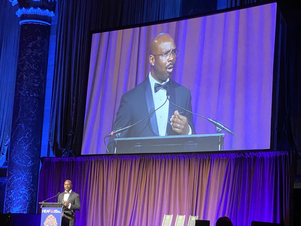 HEAFNYC's tweet photo. “Behind every student is a family at home working hard to support them; a posse of peers, staff and teachers at HEAF; &amp; a network of volunteers, individual &amp; corporate supporters committed to opening doors to opportunity.” - Michael Johnson, HEAF President &amp; CEO https://t.co/q72RxIIP4O