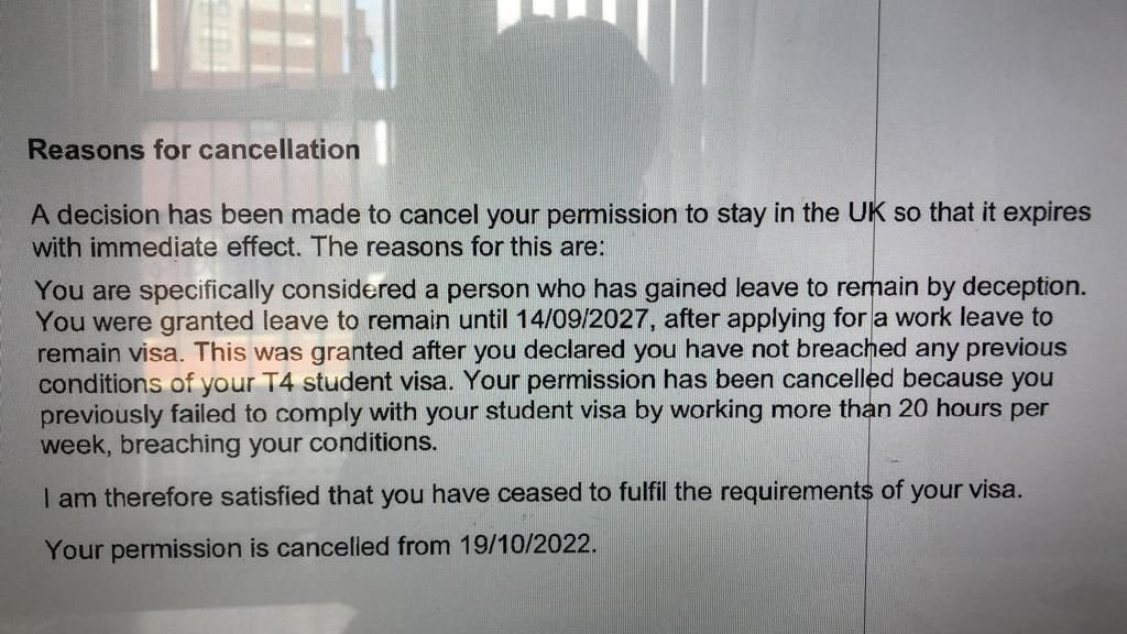 Oludeewon's tweet photo. When I  say you cannot legally work more than 20hrs in the UK🇬🇧 as a student, some of you think I am discouraging you.

Just read this yourself🔽:

This person lost a permanent opportunity because of temporal pleasure.

You think say you dey wise abi? https://t.co/wkhgPPB1TX