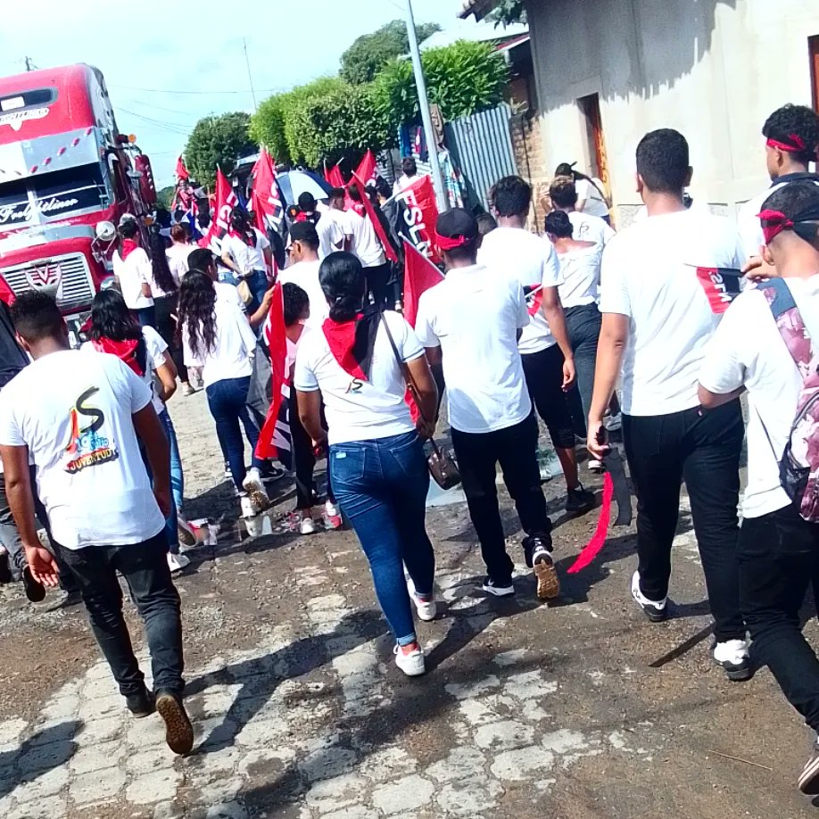 gustavotercerof's tweet photo. Visitamos 📍Villa Nueva Municipo del departamento de Chinandega 📷 Donde se dio el Congreso departamental de Juventud sandinista 19 de julio ❤🖤

#villanueva #Chinandega #PuertoMorazán #gustavotercero #juventudsandinista #js19dejulio #unidadparalaprosperidad @juanalb1953 https://t.co/dl1KRBOTiA