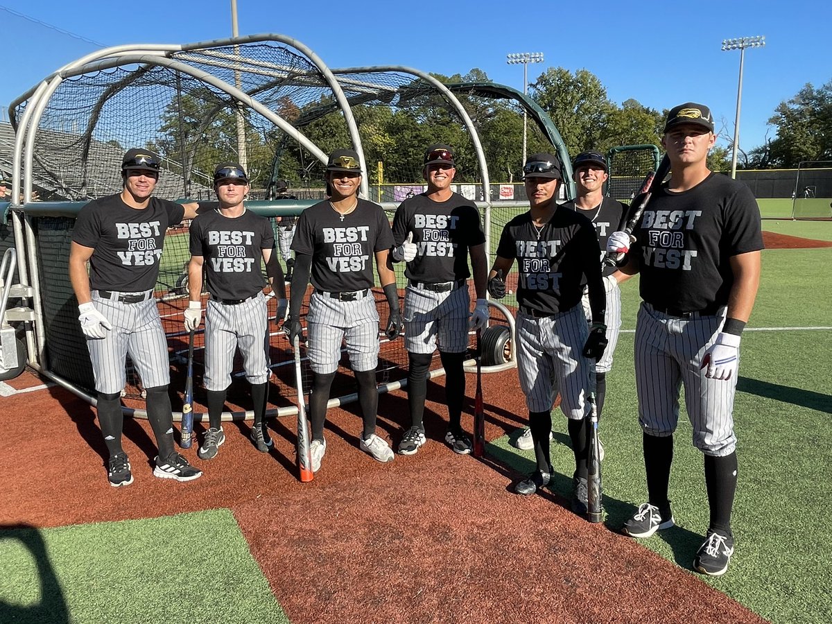 TJCBaseball's tweet photo. Doing our #BestForVest today out at Mike Carter Field for tonight Game 1 of the Black/Gold series! @ApacheAthletics https://t.co/tXmuPkZ8gh