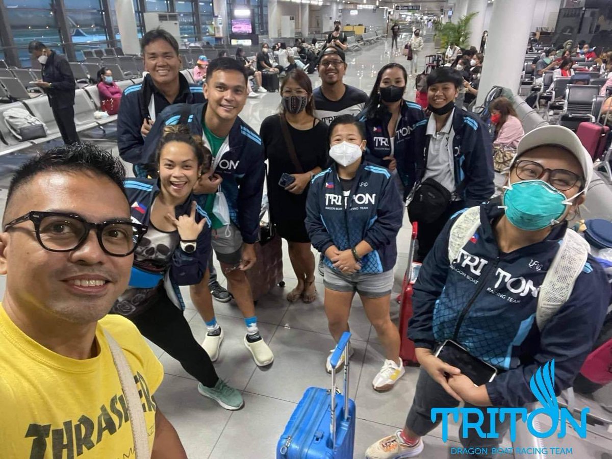 Triton_DBteam's tweet photo. Bon voyage Triton Sarawak, Malaysia crew!
Good luck to all Philippine Dragon Boat Federation delegates! 
Carry our flag with all full might and honor! 🇵🇭
Make your motherland proud! 

#WeAreUnisol
#MidasMagnesium
#WariActiv
#ThisIsTriton https://t.co/nAbdykG3WZ