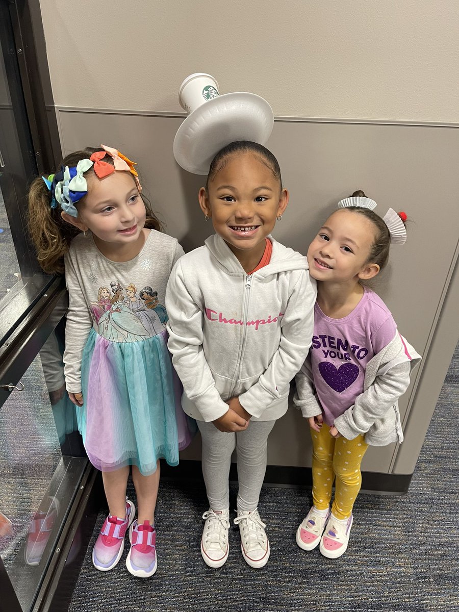 kinderwithmrsa's tweet photo. Crazy hair day! #loweryproud #cfisdspirit #RedRibbonWeek https://t.co/N1AuMV8dJP