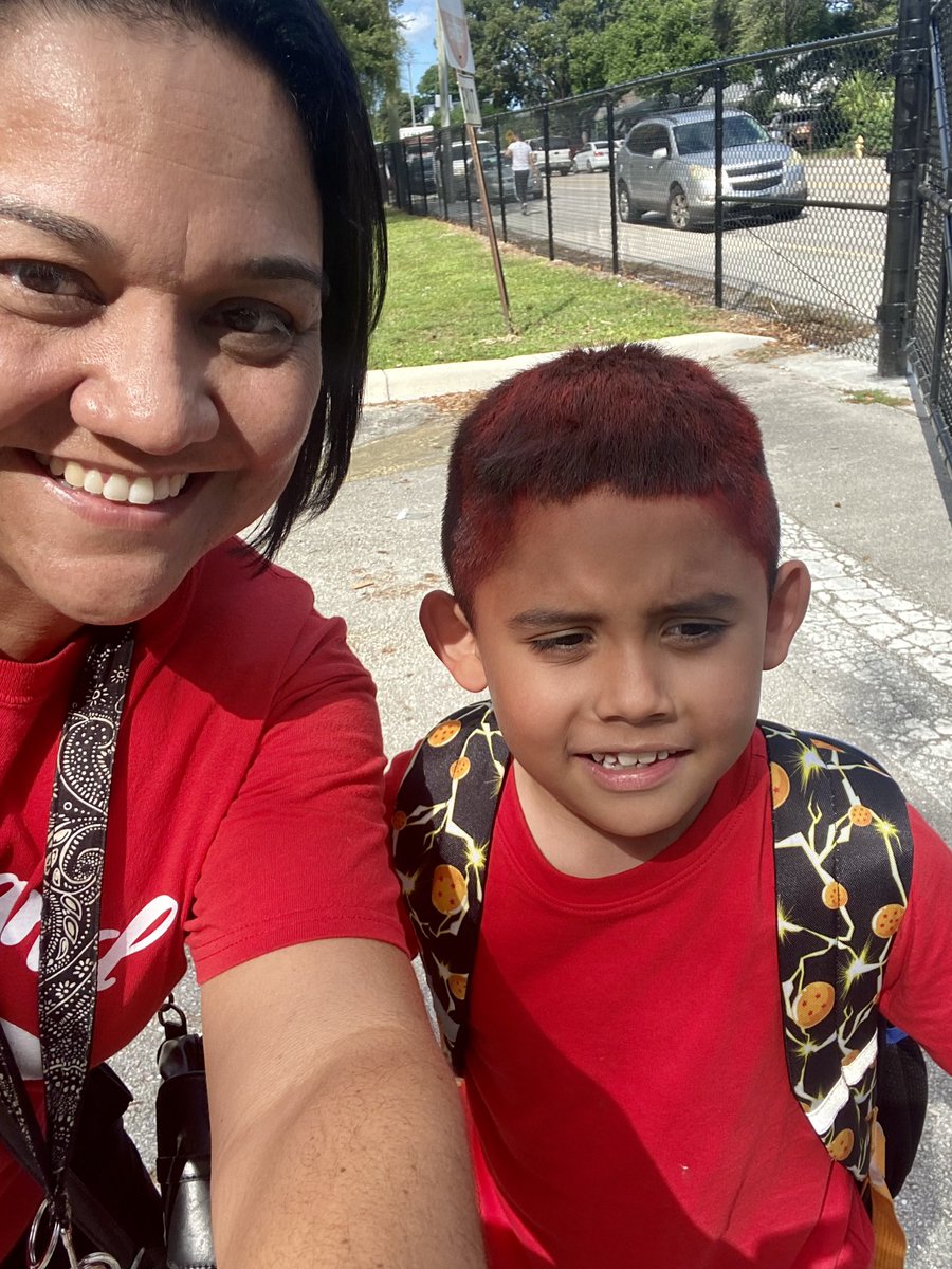 emartinezPBC's tweet photo. Red Ribbon Week- Wear red to say NO to drugs! @HighlandElemPBC @4literacylife @Wises77Susan @MartinaHewitt https://t.co/N3rBFsthmC