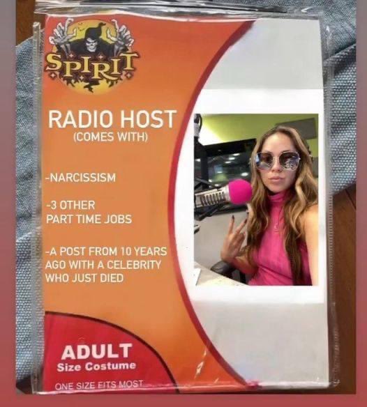 MicheleAmabile's tweet photo. Found my Halloween costume @radioinsight @RossOnRadio @AllAccess #SpiritHalloween #Halloween #costume #Radio https://t.co/3bNujfnDPp