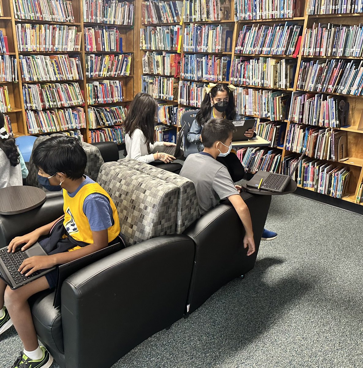 librarian_melia's tweet photo. Students in @MsCelicsClass are partnering up to tackle some deep issues in oceanography. Stay tuned to see how our young activists are going to help make our planet a better place. @A_RiveraNY https://t.co/G0jrqlQF5j