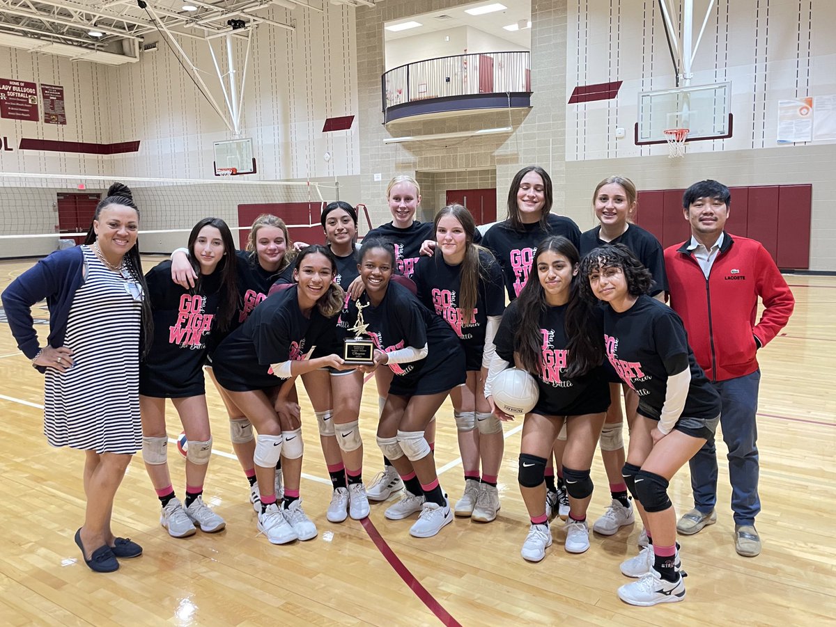 Congratulations to the <a href="/ghostofheights/">Heights High School</a> Lady Bulldogs and Coach Penmoon for being the 2022 Houston ISD District 18-6A Freshman Volleyball CHAMPIONS !!!🏆 <a href="/heightshigh1/">Wendy Hampton</a> <a href="/Heights_PTO/">Heights High School PTO</a> <a href="/heightshighvb/">Heights Volleyball</a>