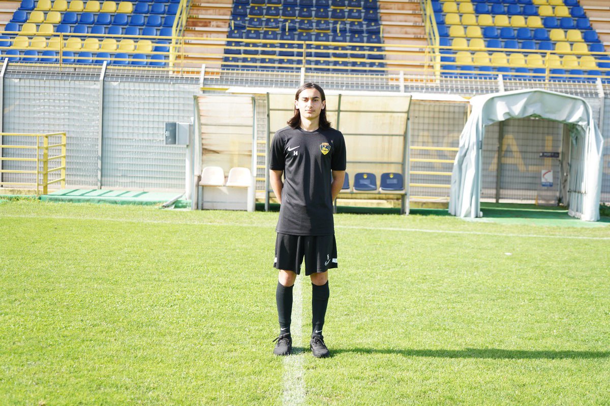 mcarbone10's tweet photo. Bravo, Jacob Carbone your hard work and determination is starting to payoff playing and training in full time football environment U.S. Viterbese 1908. Stay focus and patient and keep working harder M.J Soccer Academy great work. #primavera, #footballwest, #FFA, #italianfootball https://t.co/EK7XbAJkHa