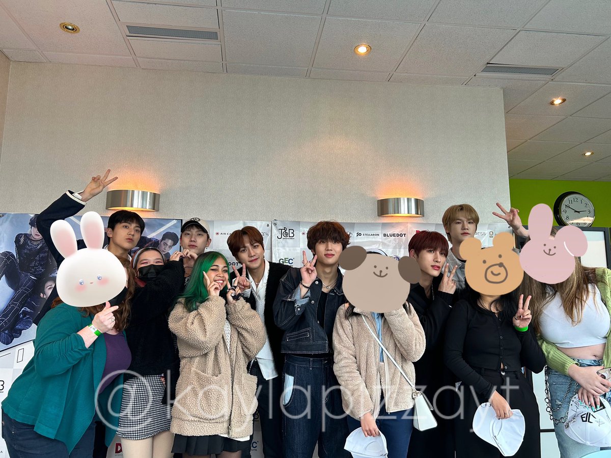 KaylaPizzaYT's tweet photo. OMG STILL TRYING TO PROCESS ON WHAT HAPPENED @JUSTB_twt 🥹🥰💜 https://t.co/Ak9O8r2R7r