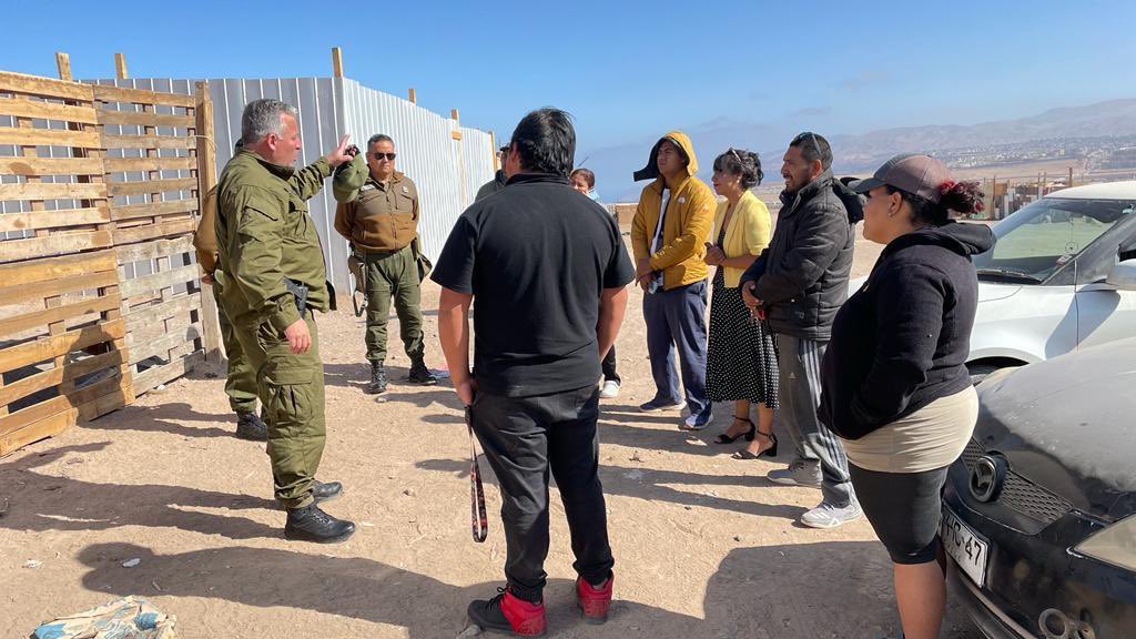 Carabineros Región de Tarapacá tweet media
