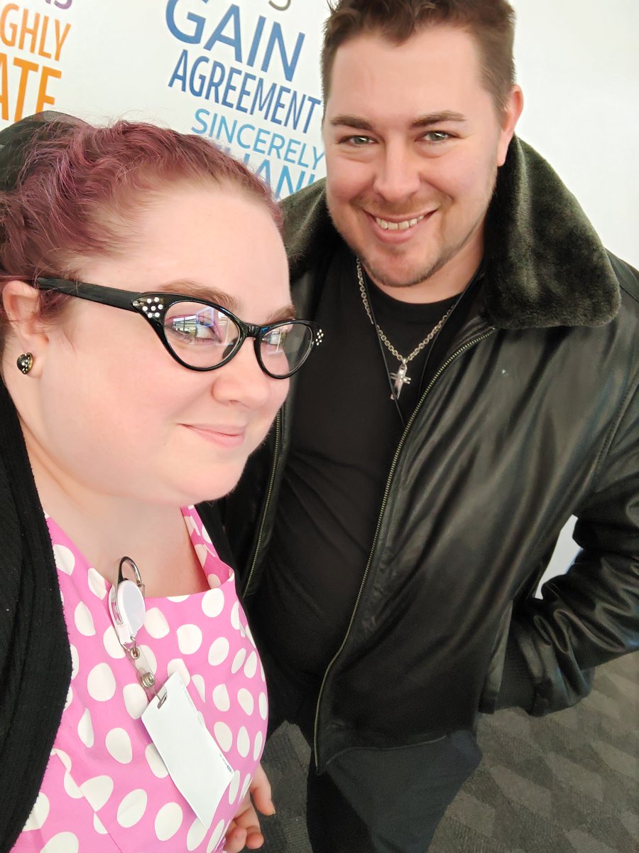 LittleRedShell's tweet photo. #Tulsa2gether #PinkoutDay and #GreaseDay @TimothySRoss82 @jblingblings https://t.co/LBY3pA1ASo