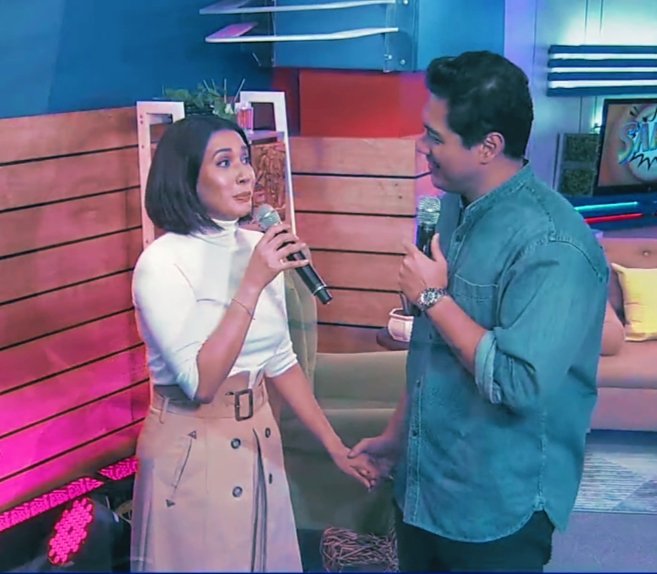 Good morning 🌞 <a href="/anakarylle/">karylle</a> <a href="/gianmagdangal/">magdangalgian</a> 
Julie Jordan and Billy Bigelow in #SAKTO ❣️
#Carousel