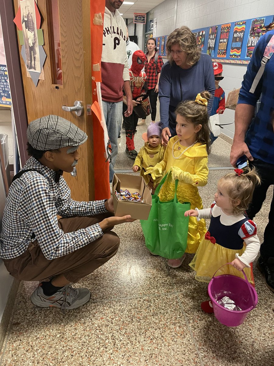 Brittany Moyer tweet media