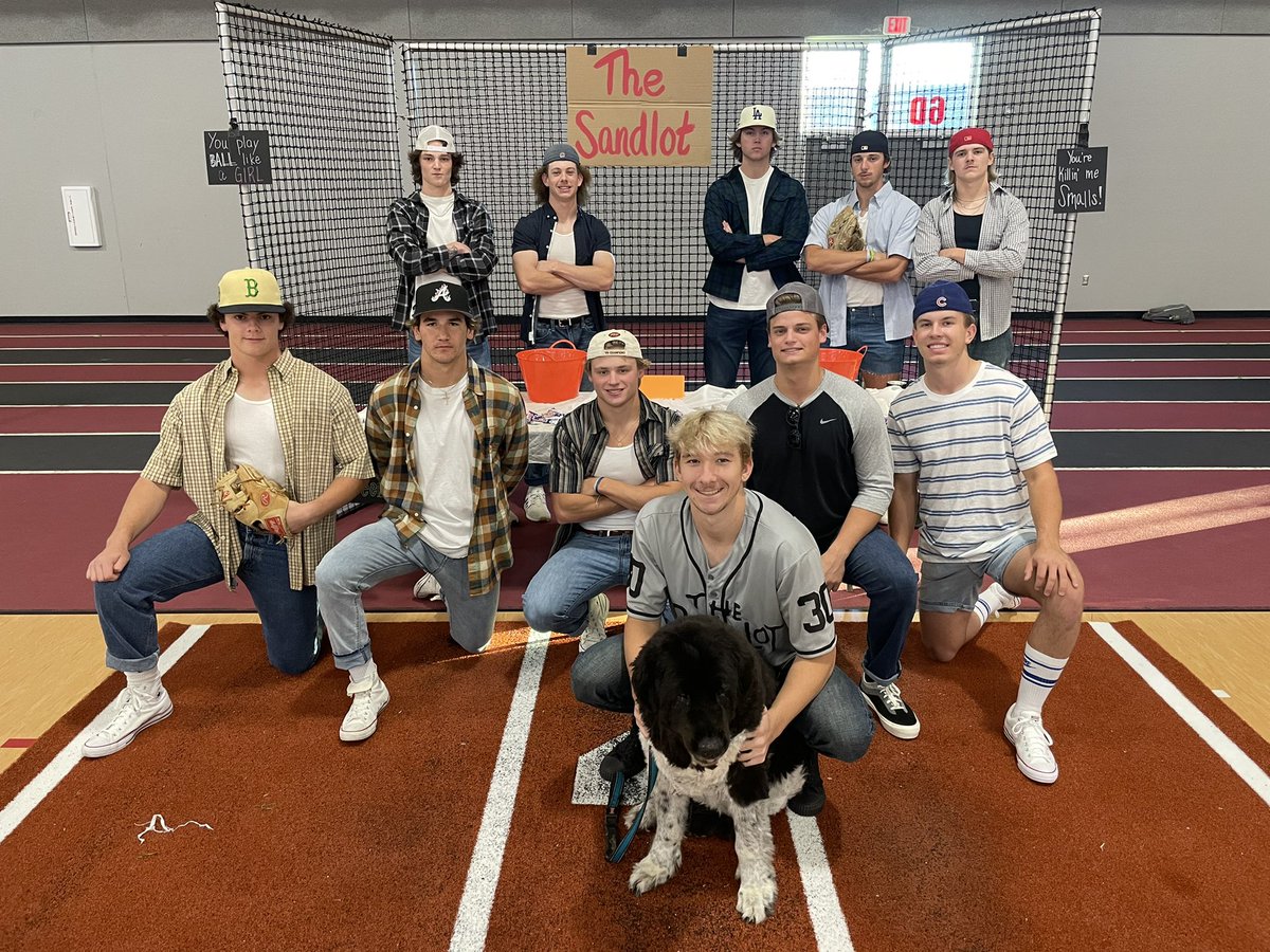 cg_baseball's tweet photo. Thank you to EVERYONE that stopped by the booth to see our favorite Sandlot boys and our Beast!! Was a great night for our CG Athletic community!! https://t.co/I4z9eWzrX2