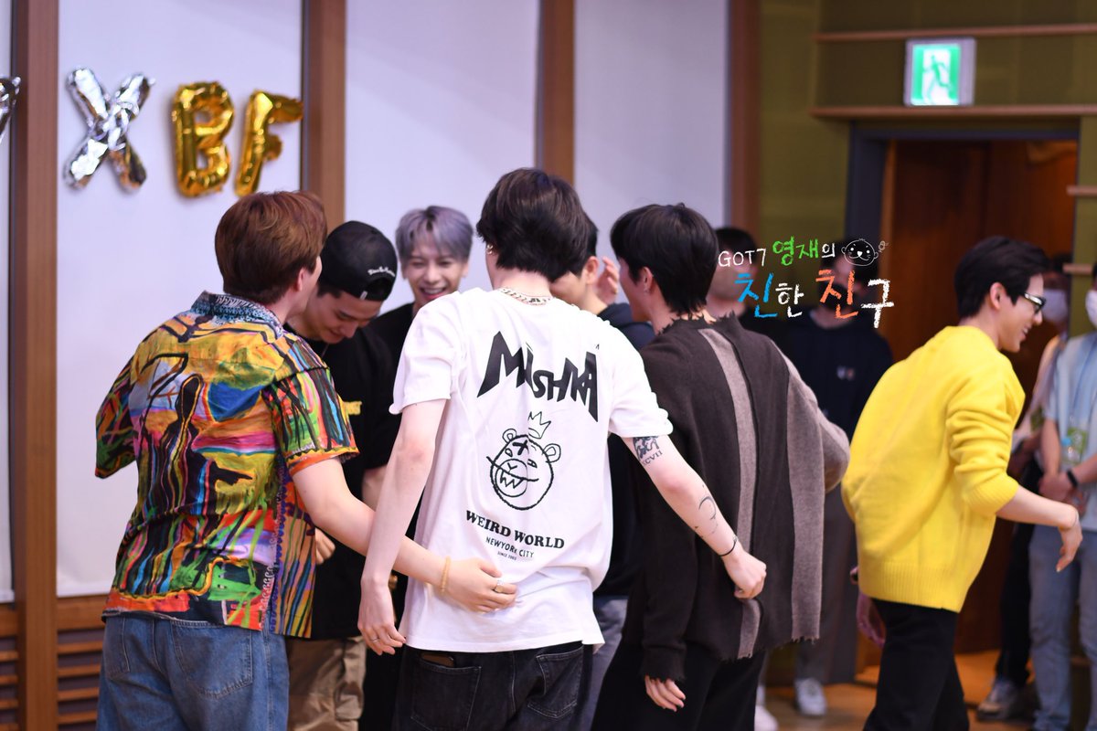 97_jark's tweet image. มาค้าบบบบ ไม่รู้จะแจกอะไรดี แจกเงินละกัน 🤣

แจกคนละ 50 ( 2 คน )

กติกาคืออออ
รีทวิต + เมนชั่น พร้อมติดแท็ก
สุ่มวันประกาศรางวัลค้าบบบบ เวลา 4 ทุ่ม

 #MAMAVOTE #got7