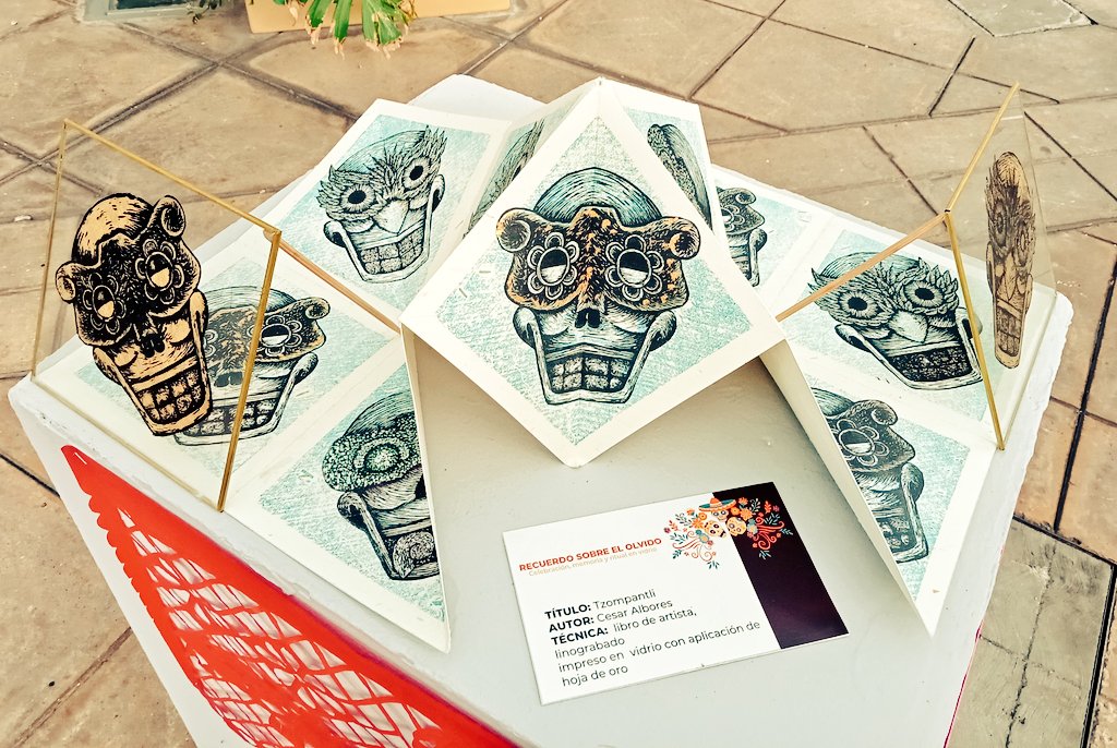 bienestarSur's tweet photo. Ya visitaste la ofrenda representativa del OOAD Sur DF? Realizada por maestros y alumnos del Centro de Artes Plásticas y Artesanías Independencia? Te esperamos en el centro comercial y cultural Loreto
#CAIndependencia #IMSSCultura https://t.co/M8Txi9Q8Ep