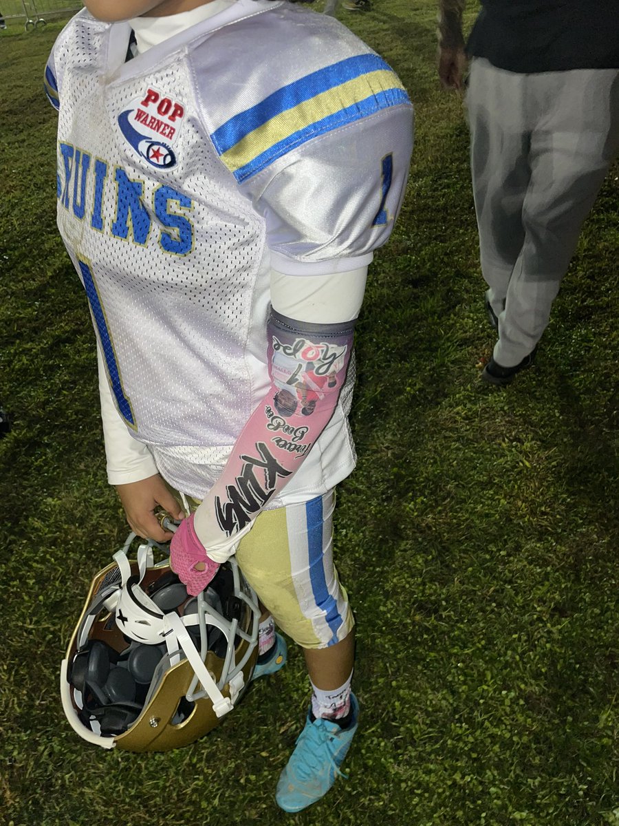 Keevie_'s tweet photo. My QB #1 🏆💙 #StateChamps https://t.co/VRw82WjJjP