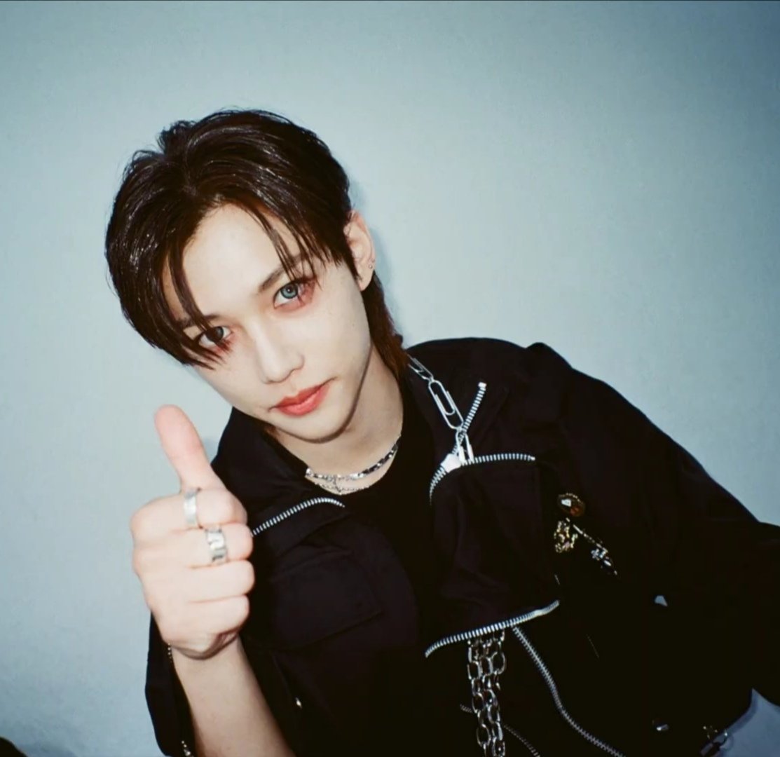 knowd18's tweet photo. I vote #StrayKids    for worldwide fans choice Top 10 #MAMAVOTE https://t.co/2pLJai1JyG