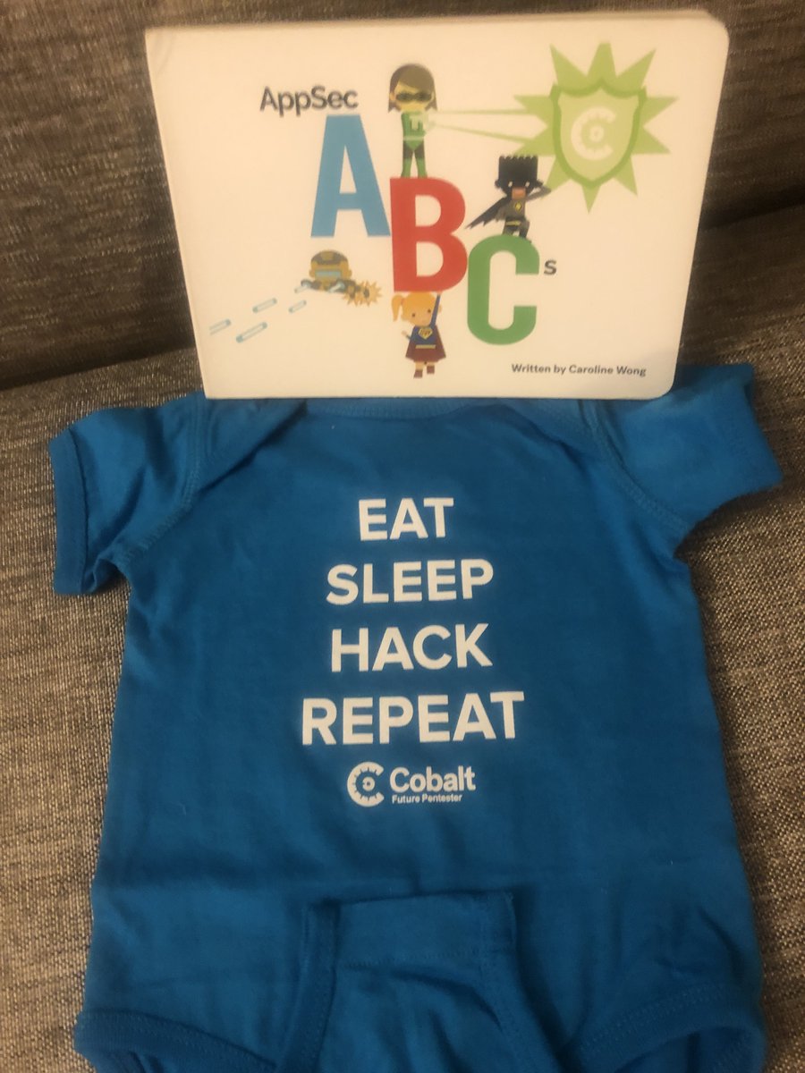 tijuanera's tweet image. Just gonna leave this right here before dinner break... @SAINTCON attendees can win a door prize at our axe throwing event tomorrow. @cobalt_io  #eatsleephackrepeat and #abcappsecbook
event.cobalt.io/core-saintcon-…