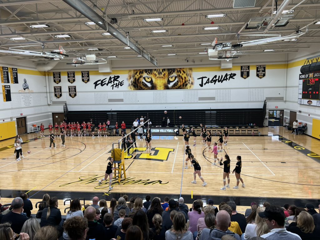 TJ HS Boys Basketball tweet media