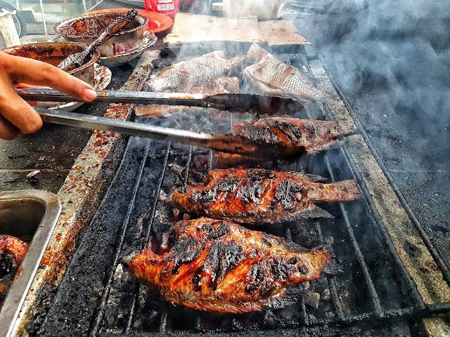 PingpongEdi's tweet photo. Salah satu bentuk olahan ikan nila, yang menjadi unggulan Kampung Nila Kelurahan Sukabumi 
#sukabumihandal
#majenganberlari
#kecamatanmayangan
#weloveprobolinggo
#welovecities https://t.co/k5mxb2FD3b