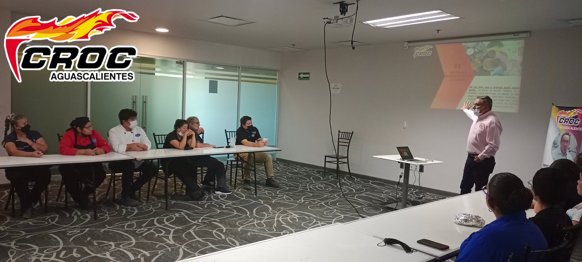 Seccion67CROC's tweet photo. #CROCAguascalientes;
El día de hoy nos encontramos con nuestros compañeros Croquistas del #HotelHamptonInn, dónde con la veía de nuestro Líder Srio Gral Nacional @IsaiasSiCumple. informamos sobre el Plan de Trabajo 2022 - 2024 de nuestra organización CROC. @chitocroc https://t.co/ivYhfO8vBj