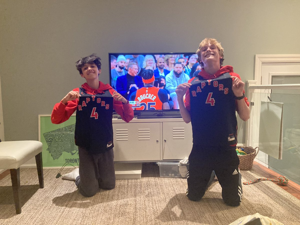 dfallon's tweet image. #TangerineFanAngle