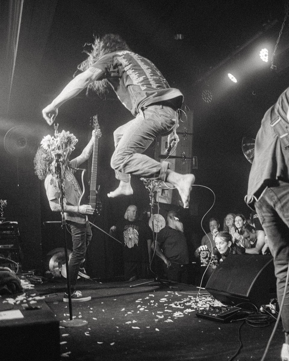 anyways we play melbourne tonight and i’m going to look for some flowers for the gig because this city is so close to my heart. i’m thankful 
pic by <a href="/Ivaansphoto/">ivan</a>